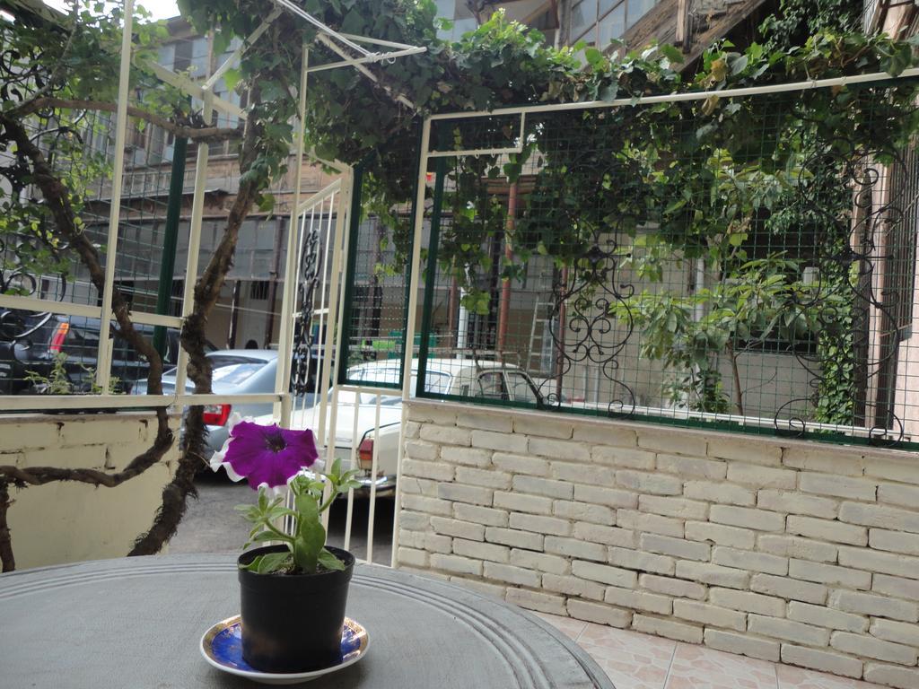 Art House Petunia Daire Tiflis Dış mekan fotoğraf