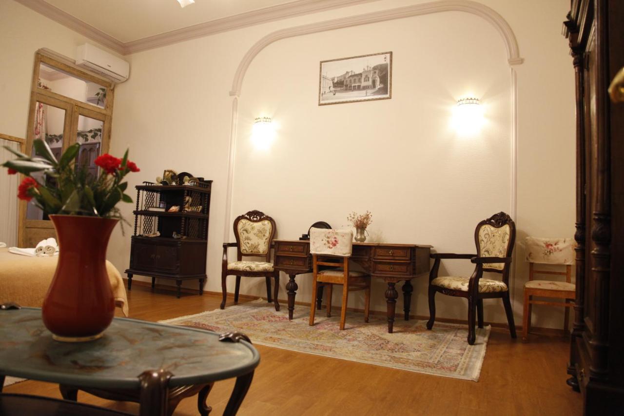 Art House Petunia Daire Tiflis Dış mekan fotoğraf